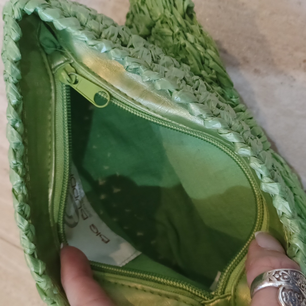 Big Buddha Lime Green Straw Travel Pouch - Picture 5 of 6